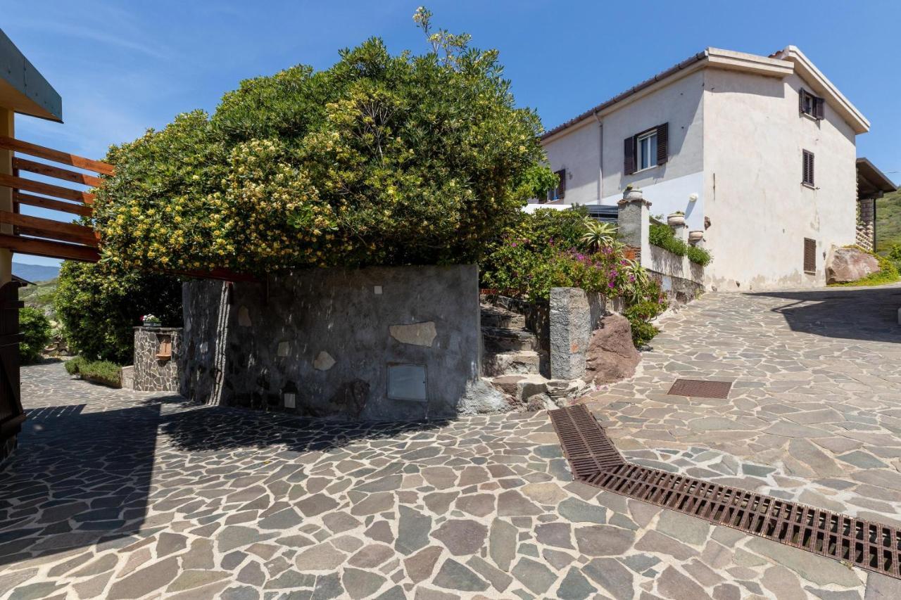 La Terrazza Sul Mare Villa Magomadas Eksteriør billede