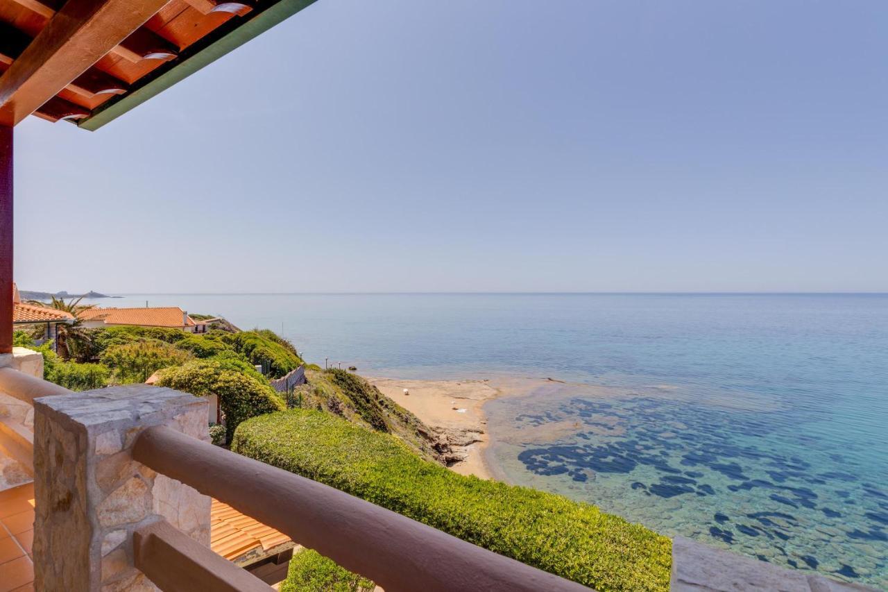 La Terrazza Sul Mare Villa Magomadas Eksteriør billede